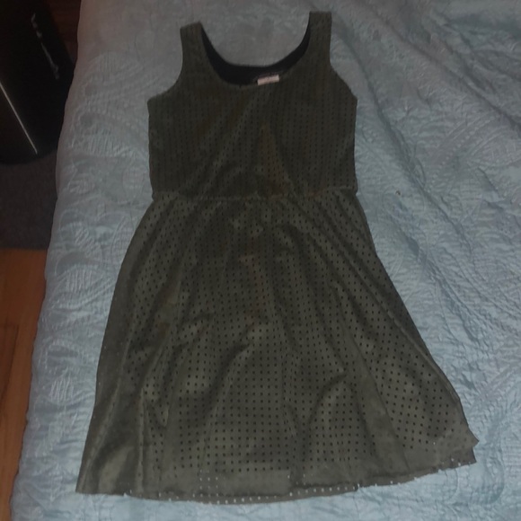Girls tween Neiman Marcus dress - Picture 3 of 3